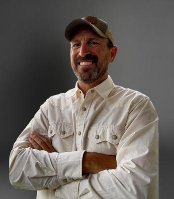 Portrait of Graig Hale, Affiliate Broker.